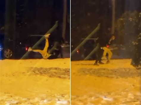 NA JAHTI SA DVA GOLIŠAVA MUŠKARCA: Na novi snimak .